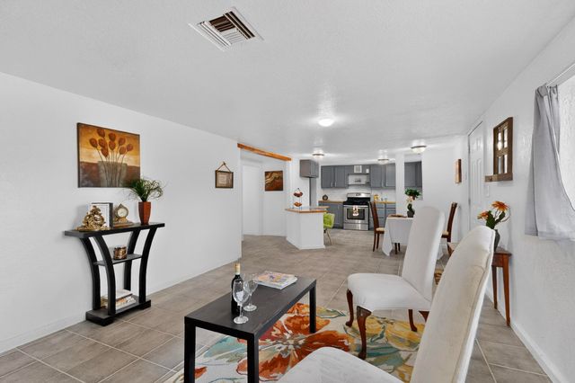 4115 5th Street NW, Albuquerque, NM 87107