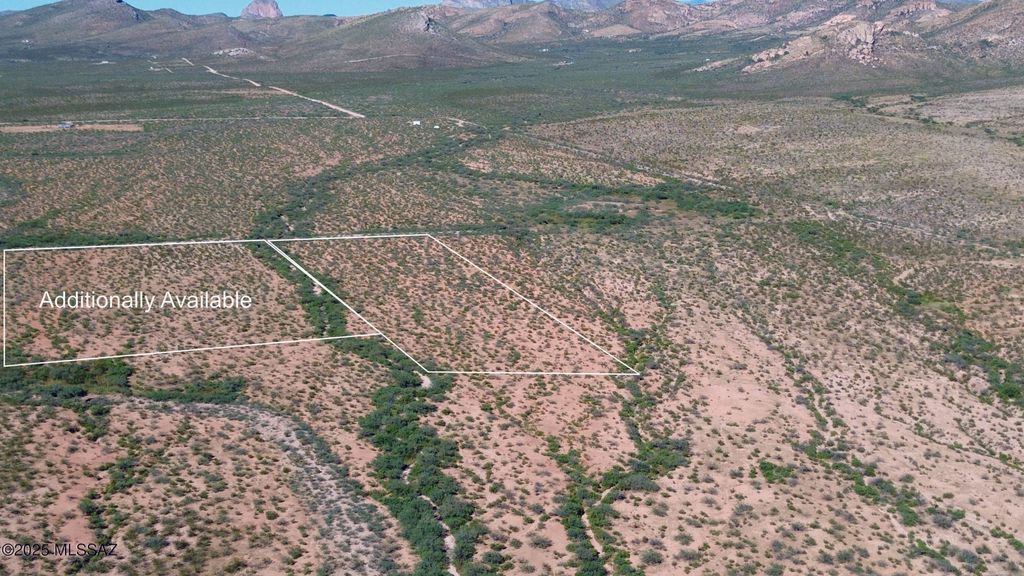 5.32 Acres Calle Los Vientos # 247, Douglas, AZ 85607