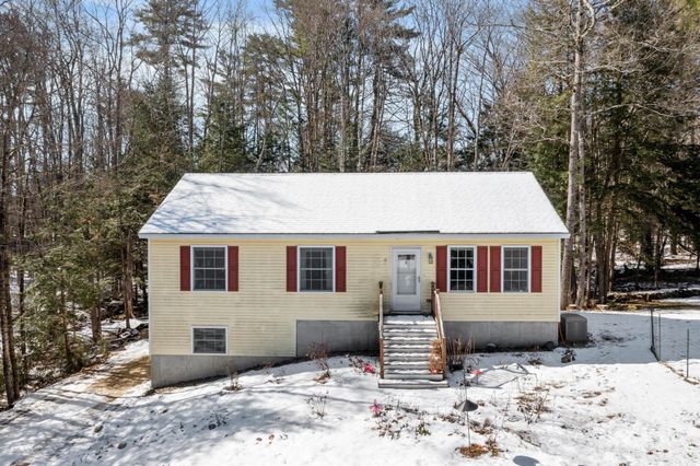 71 Windsor Way, Barnstead, NH 03225