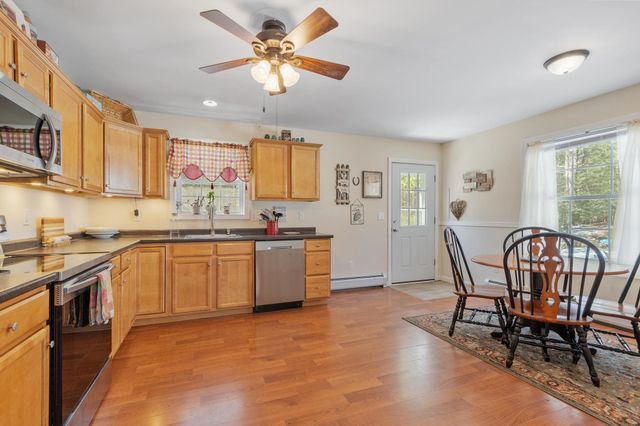 71 Windsor Way, Barnstead, NH 03225