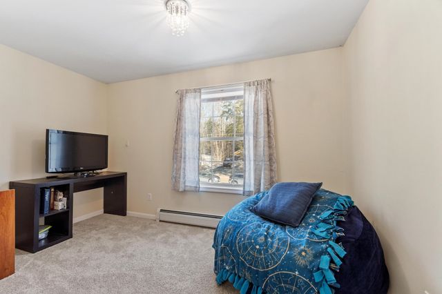 71 Windsor Way, Barnstead, NH 03225