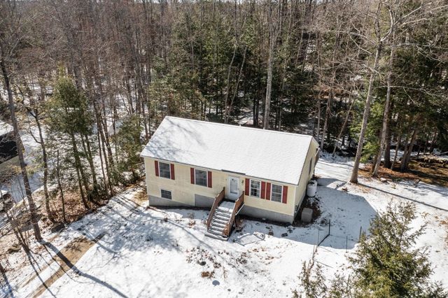 71 Windsor Way, Barnstead, NH 03225