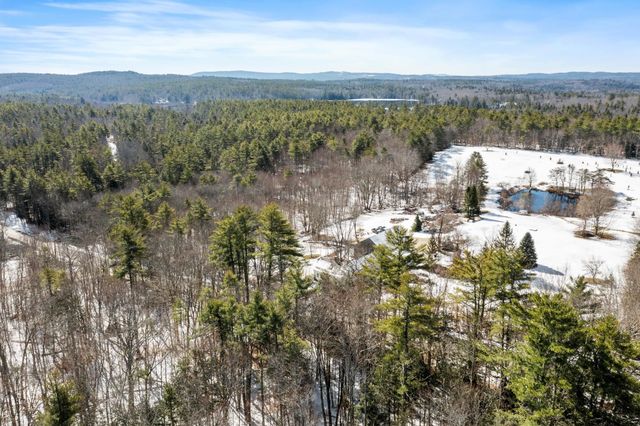 71 Windsor Way, Barnstead, NH 03225
