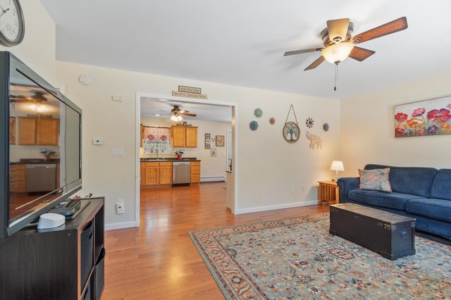 71 Windsor Way, Barnstead, NH 03225