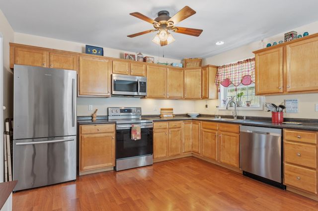 71 Windsor Way, Barnstead, NH 03225