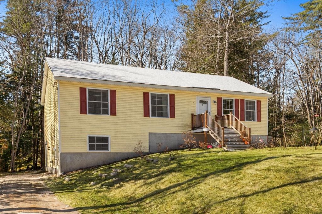 71 Windsor Way, Barnstead, NH 03225