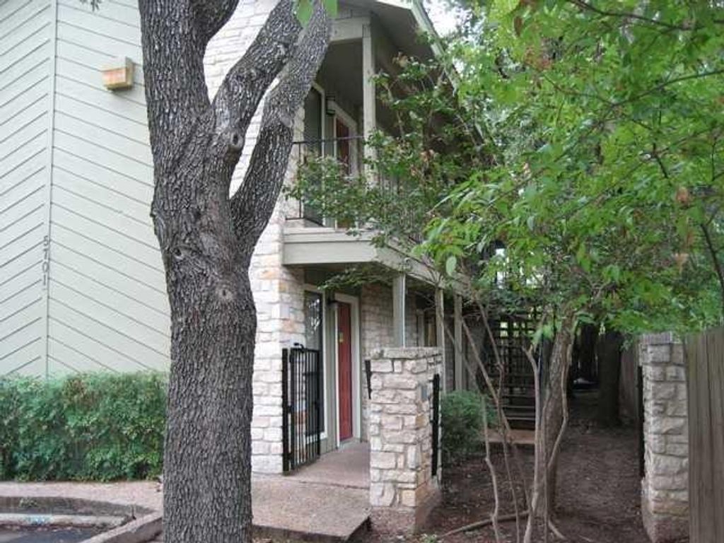5701 Woodrow Ave 103, Austin, TX 78756