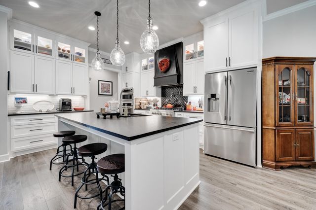 1895 Indigo Cove, Conway, AR 72034