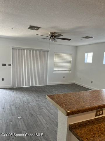 41 N Orlando Avenue 201, Cocoa Beach, FL 32931