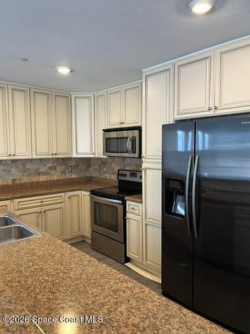 41 N Orlando Avenue 201, Cocoa Beach, FL 32931