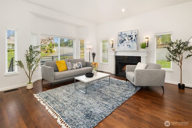 9215 Odin Way, Bothell, WA 98011