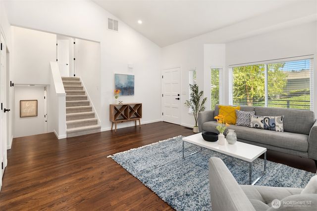 9215 Odin Way, Bothell, WA 98011