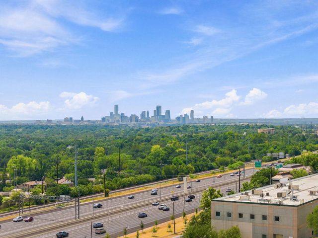 6533 E Hill DR 5, Austin, TX 78731