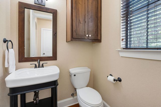 6533 E Hill DR 5, Austin, TX 78731