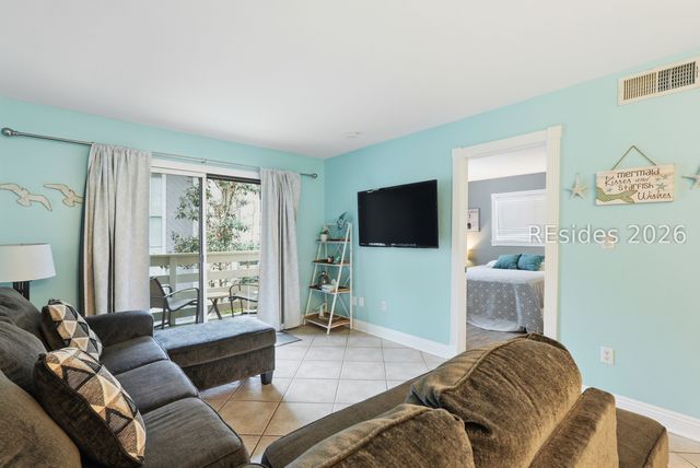 45 Folly Field Rd Apt 21E, Hilton Head Island, SC 29928