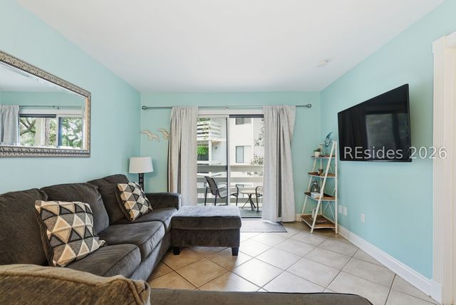 45 Folly Field Rd Apt 21E, Hilton Head Island, SC 29928