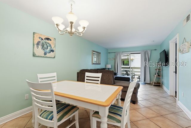 45 Folly Field Rd Apt 21E, Hilton Head Island, SC 29928