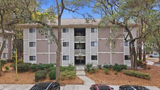 45 Folly Field Rd Apt 21E, Hilton Head Island, SC 29928