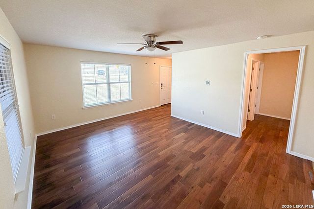 220 Hansford St, San Antonio, TX 78210