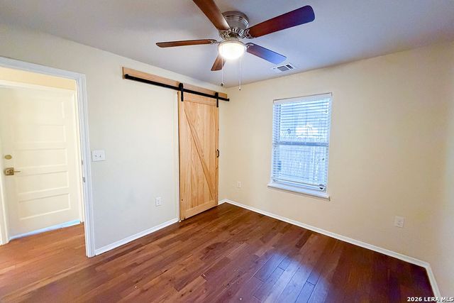 220 Hansford St, San Antonio, TX 78210