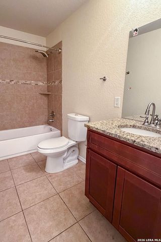220 Hansford St, San Antonio, TX 78210