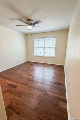 220 Hansford St, San Antonio, TX 78210
