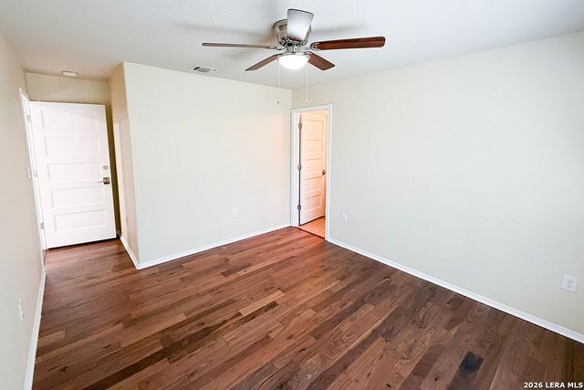 220 Hansford St, San Antonio, TX 78210