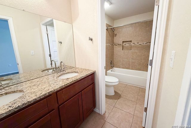 220 Hansford St, San Antonio, TX 78210