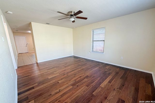 220 Hansford St, San Antonio, TX 78210