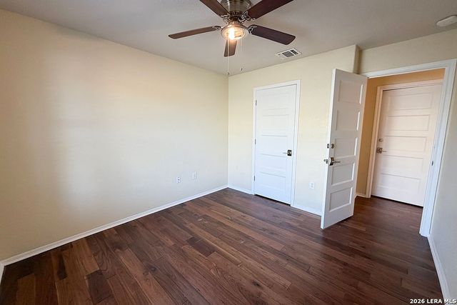 220 Hansford St, San Antonio, TX 78210