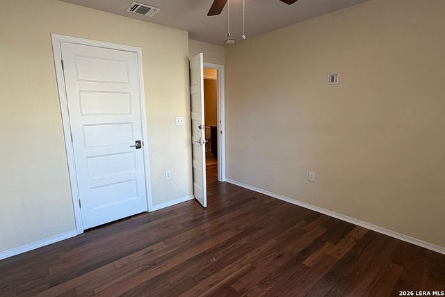 220 Hansford St, San Antonio, TX 78210