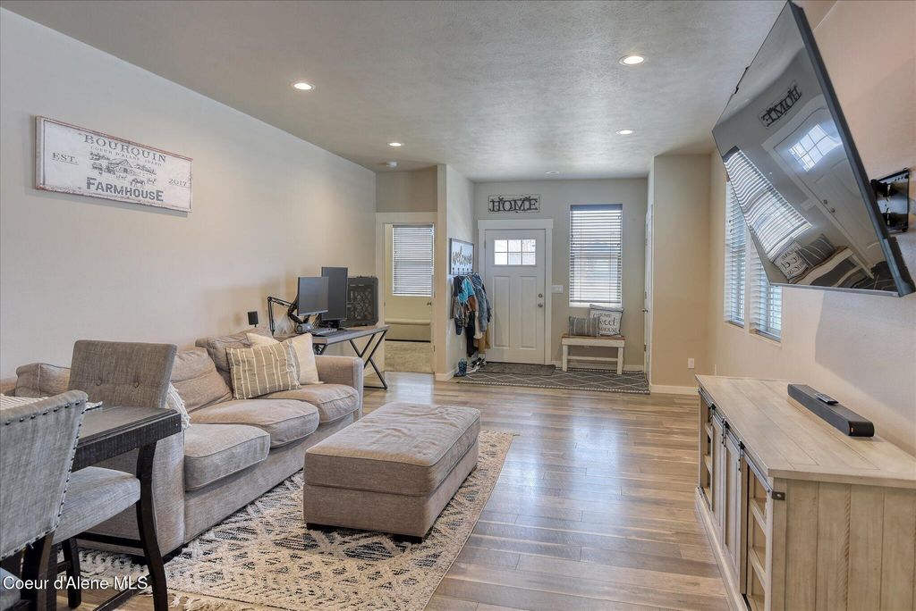12131 W Moorfield AVE, Post Falls, ID 83854 photo 4