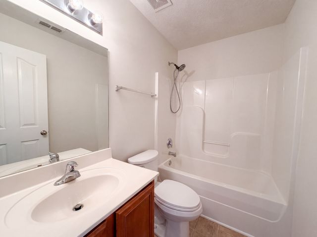 1971 Odessa Ave, Murfreesboro, TN 37128