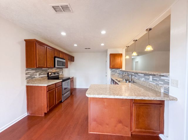 1971 Odessa Ave, Murfreesboro, TN 37128