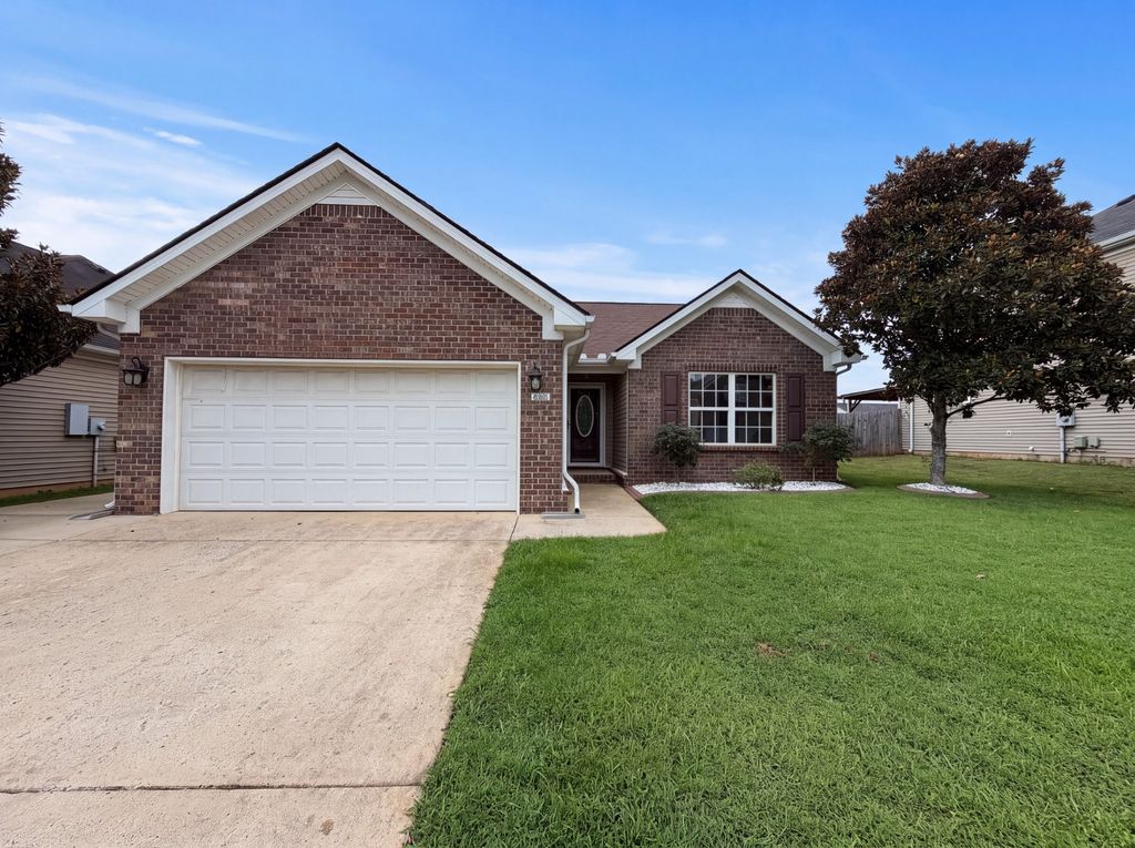 1971 Odessa Ave, Murfreesboro, TN 37128