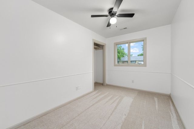 218 W Aaron Dr, Andover, KS 67002
