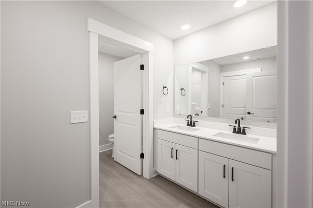 773 Rock Harbor, Avon Lake, OH 44012