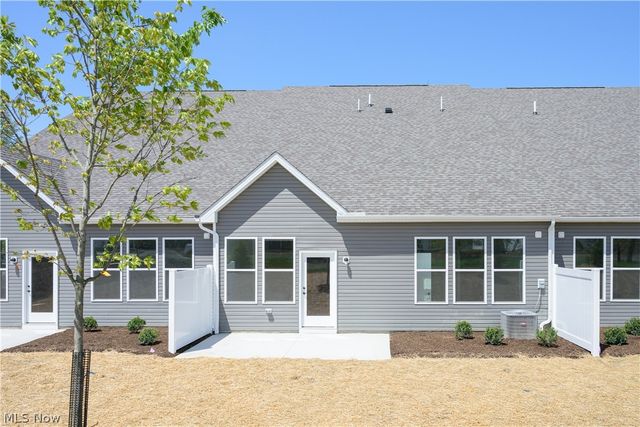 773 Rock Harbor, Avon Lake, OH 44012