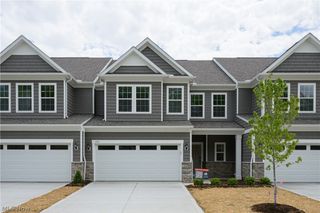 773 Rock Harbor, Avon Lake, OH 44012