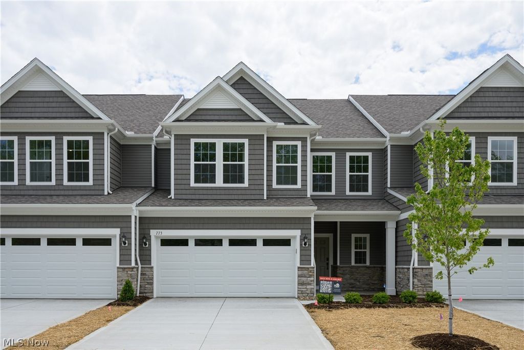773 Rock Harbor, Avon Lake, OH 44012