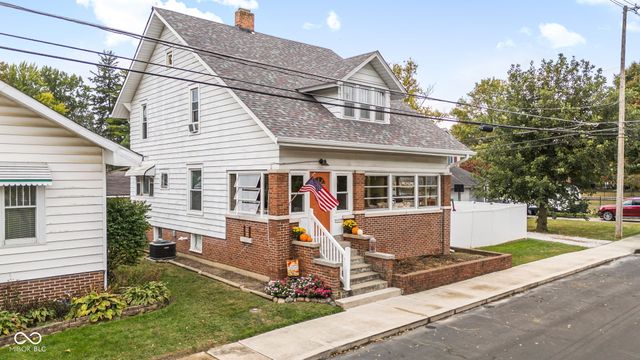 315 W Washington Street, Tipton, IN 46072