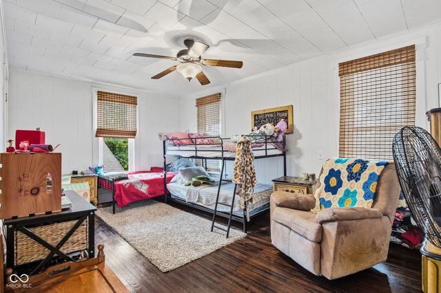 315 W Washington Street, Tipton, IN 46072