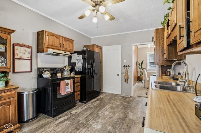 315 W Washington Street, Tipton, IN 46072