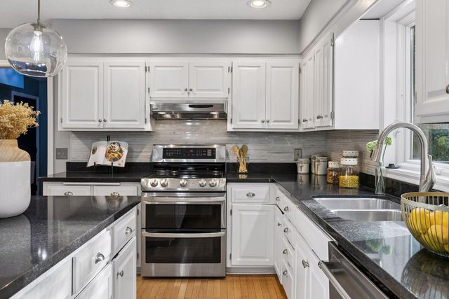 4747 Burr Oak Street, Eagan, MN 55122