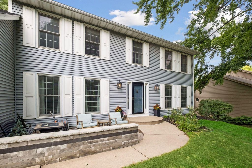 4747 Burr Oak Street, Eagan, MN 55122 — photo 3