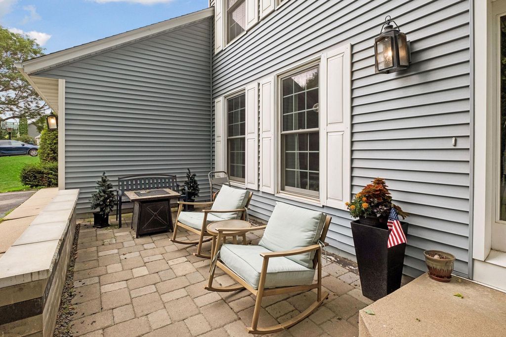 4747 Burr Oak Street, Eagan, MN 55122 — photo 4