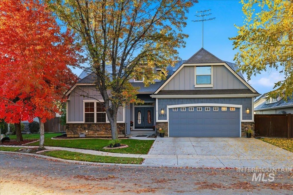 1063 W Hitchcock St, Meridian, ID 83646