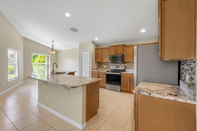 12608 IRIS LAKE DRIVE, Orlando, FL 32824