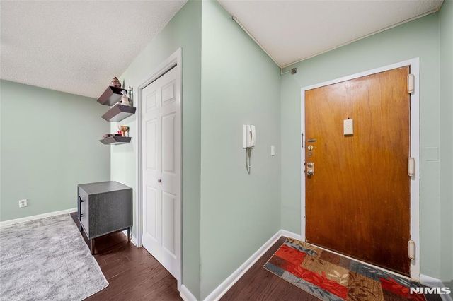 160 Overlook Avenue 2C, Hackensack, NJ 07601