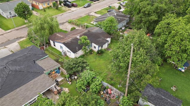 2107 Norman Street, Pasadena, TX 77506